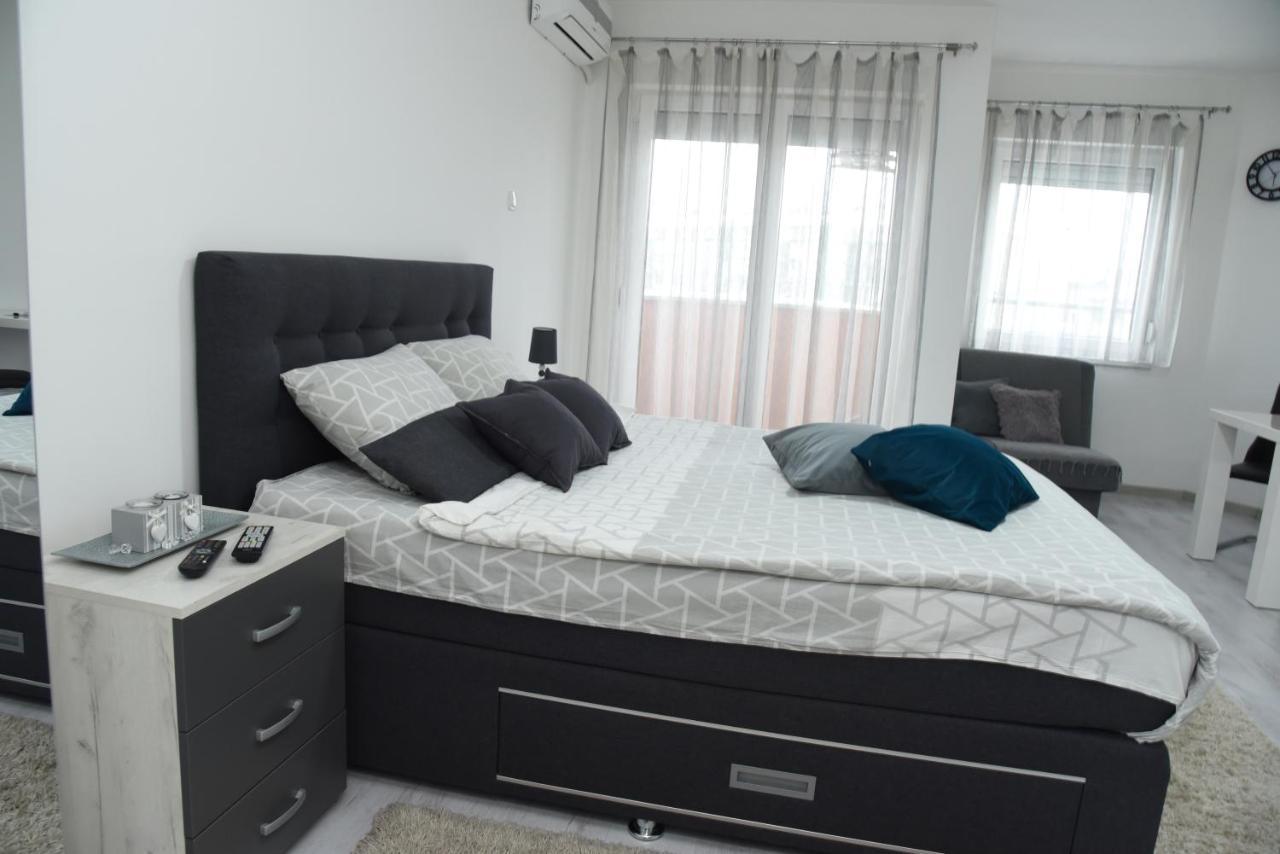 Apartmani Sofronic Loznica 2 Exterior photo