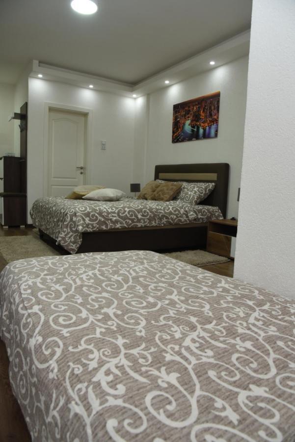 Apartmani Sofronic Loznica 2 Exterior photo